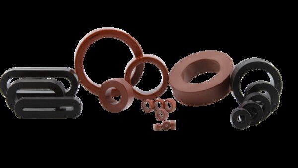 Magnetic Cores made of nanocrystalline VITROPERM
